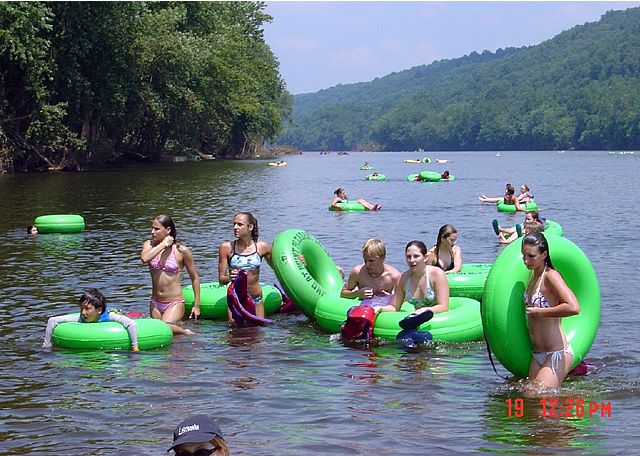 Delaware River Tubing Trip